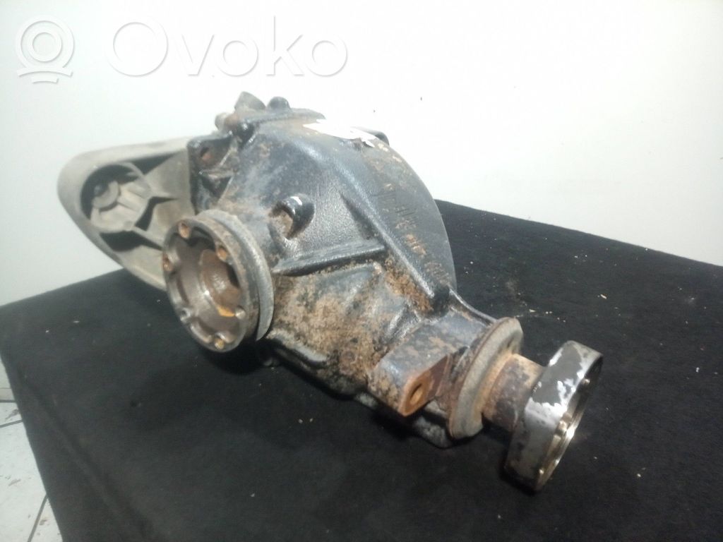 BMW 7 E38 Rear differential 