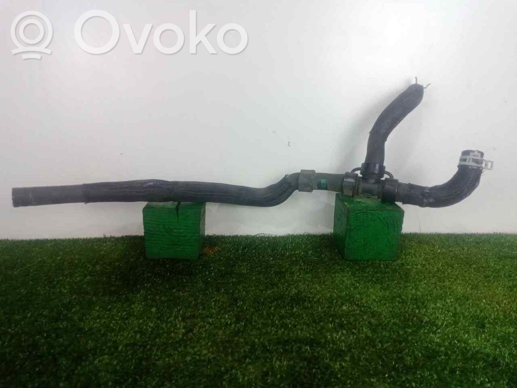 Ilmastointilaitteen putki (A/C)   217414503R,TUBERIAAGUA