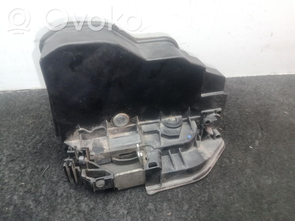 BMW 1 E81 E87 Serratura portiera posteriore 