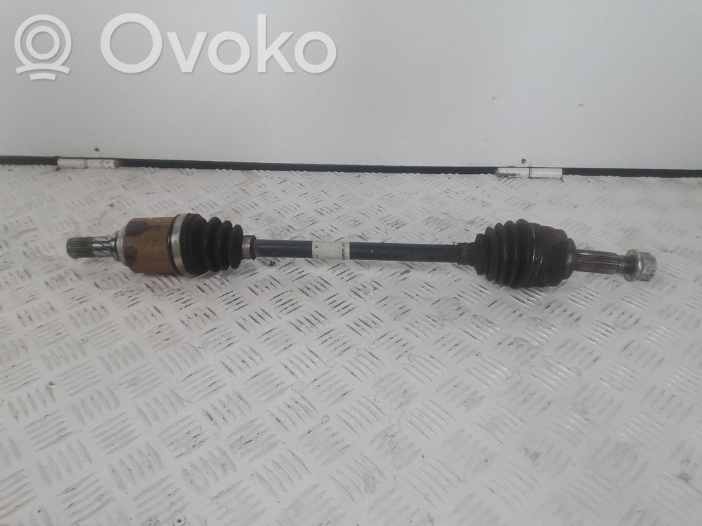 Nissan Micra Planetară față
