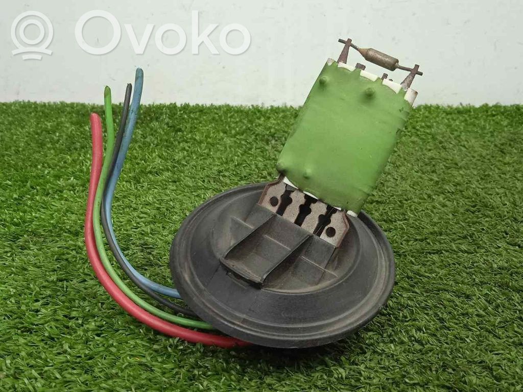 Volkswagen Polo Mazā radiatora ventilatora reostats 