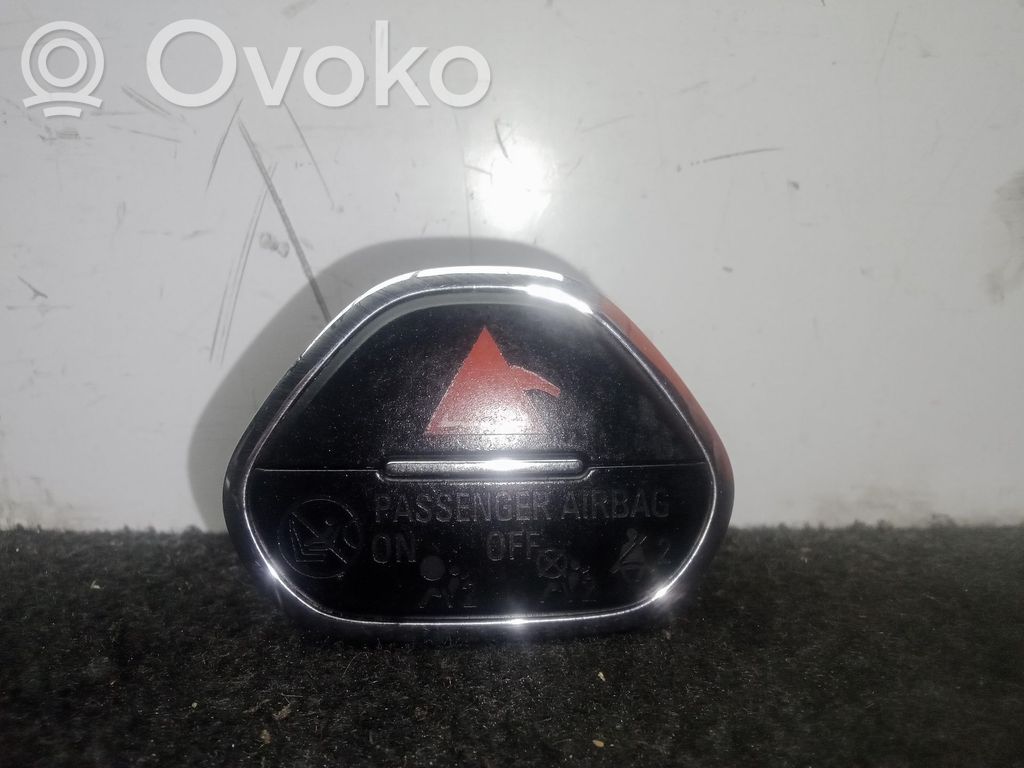 Hazard light switch   1336397610093605