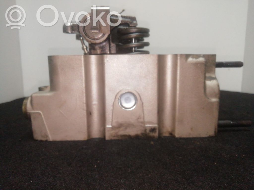 Jeep Grand Cherokee Engine head 