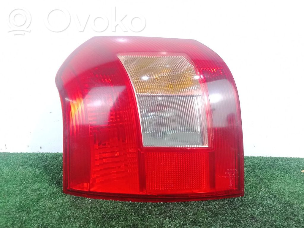 Luz trasera/de freno   01045PUERTAS,DEPO