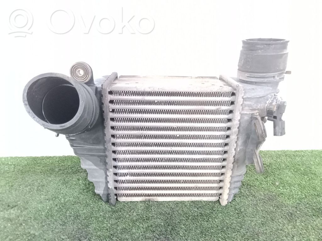 Volkswagen Golf SportWagen Radiatore intercooler 