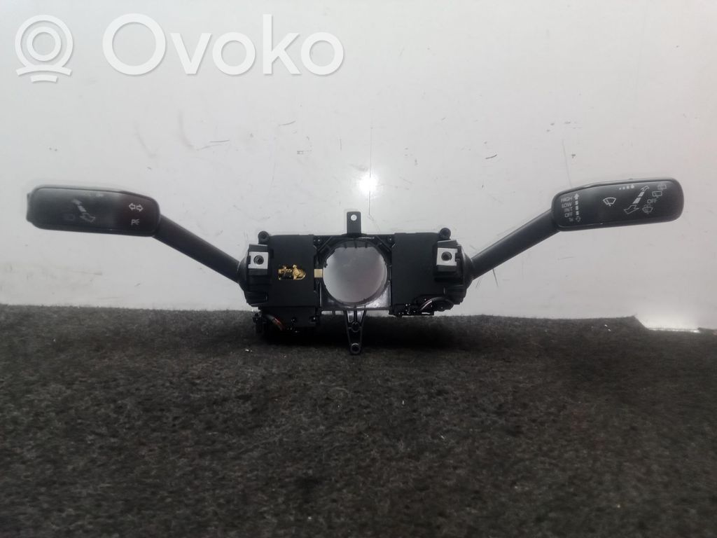 Seat Toledo IV (NH) Interruptor de control multifunción 
