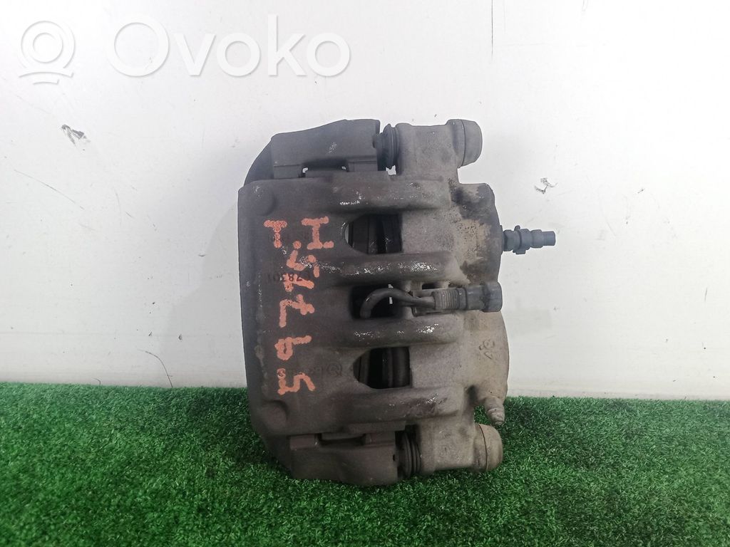 Iveco Daily 6th gen Aizmugurējais suports 