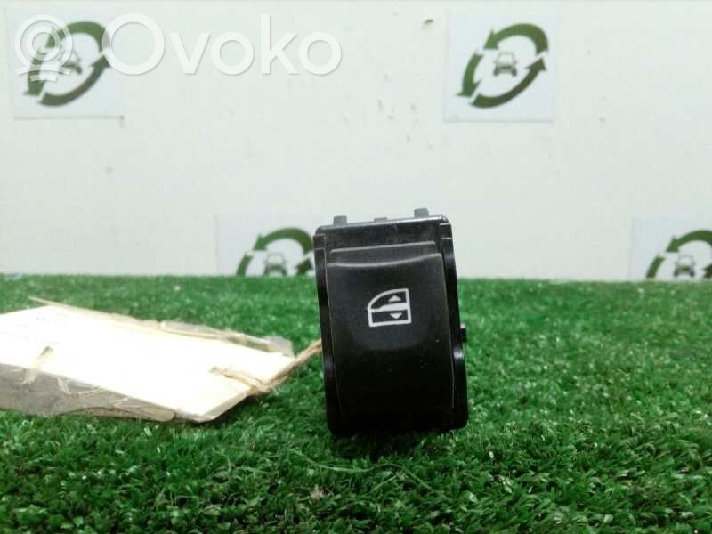 Renault Laguna III Electric window control switch 