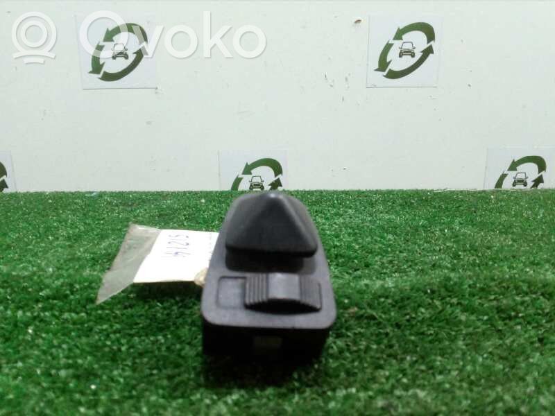 Interruptor del espejo lateral   613183736919,2CONECTORES