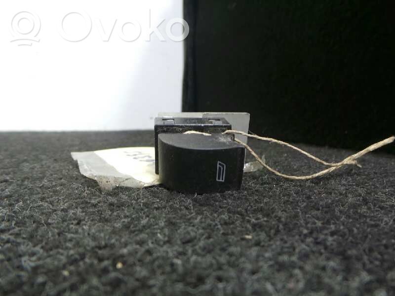 Elektrisko logu slēdzis   8PINES