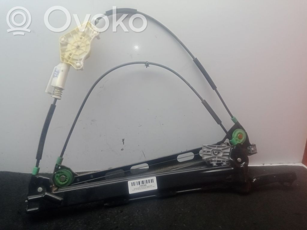 Audi A4 S4 B6 8E 8H Manualny podnośnik szyby drzwi przednich 