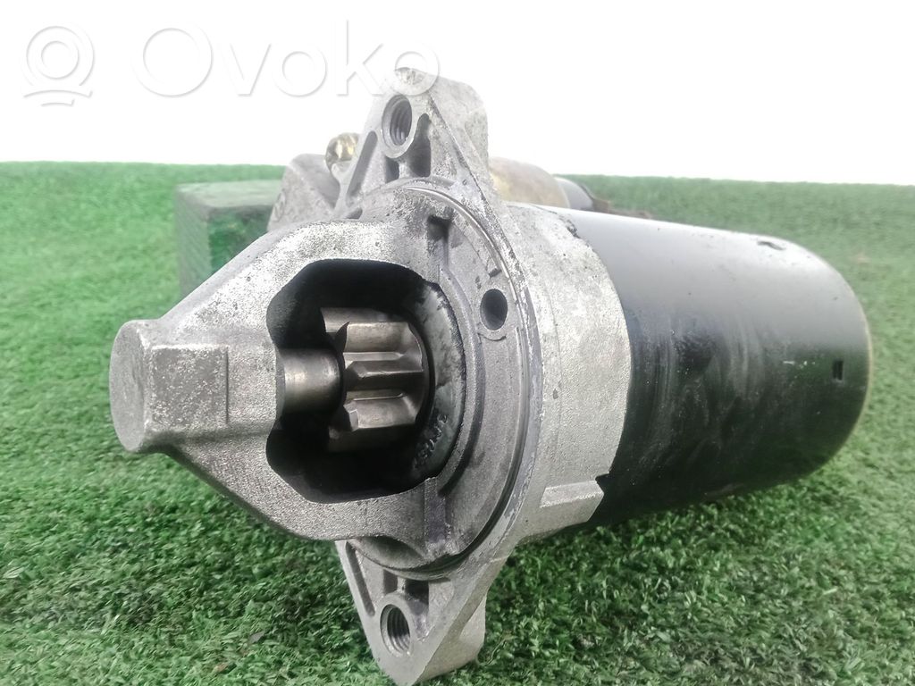 Starter motor   8DIENTES,VALEO