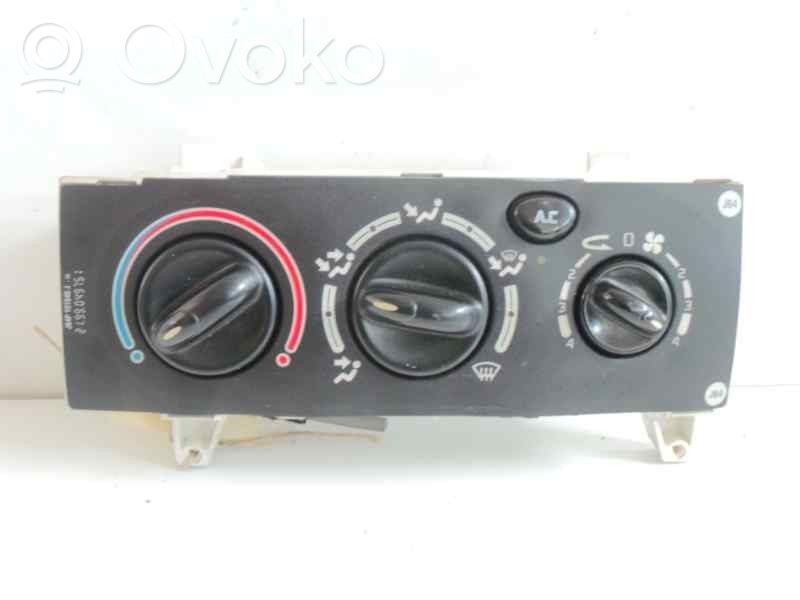 Renault Megane I Air conditioner control unit module 
