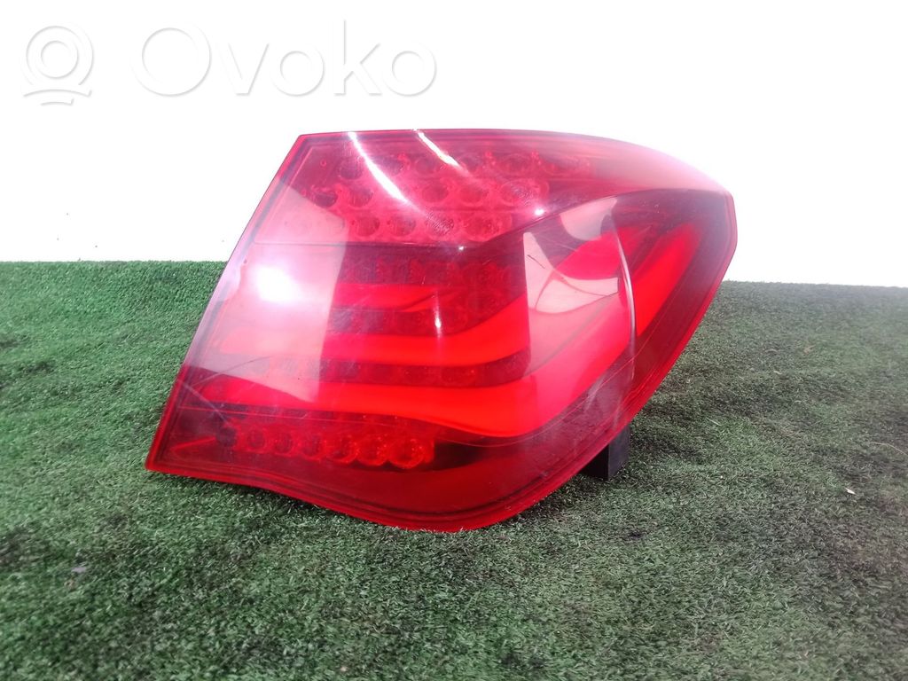 Lampa tylna   HKF01LCIT1RH,6PINES