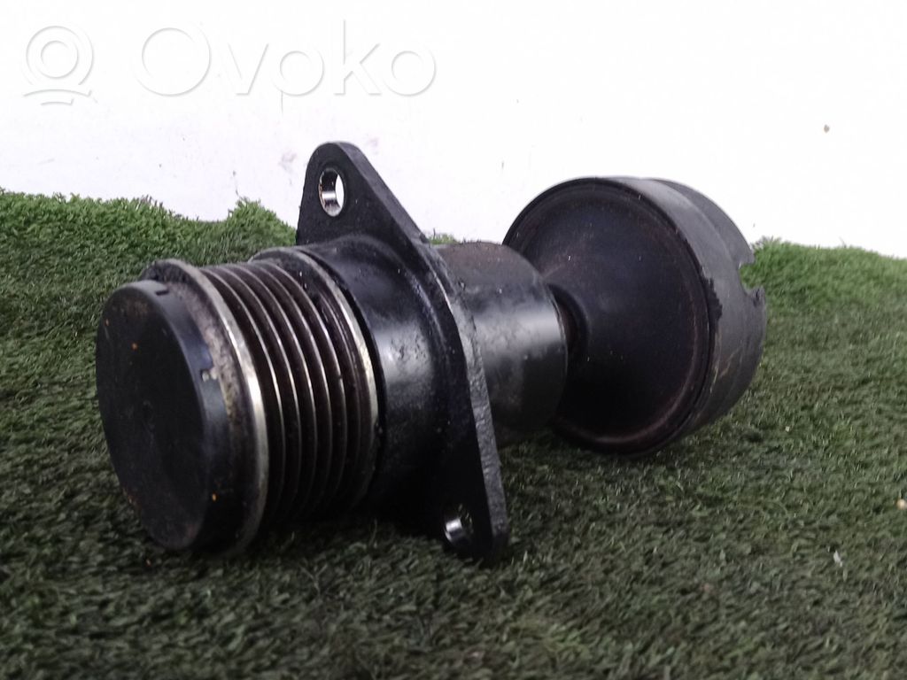Generator/alternator   1139066,3TORNILLOS