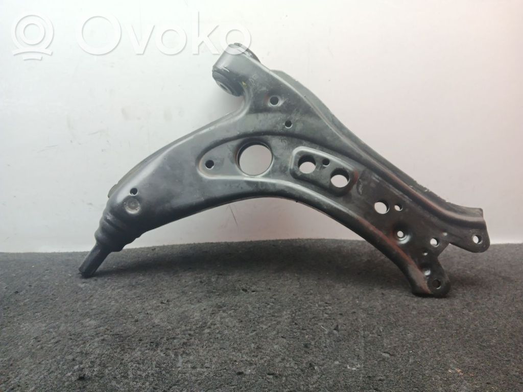 Skoda Fabia Mk1 (6Y) Triangle bras de suspension inférieur avant