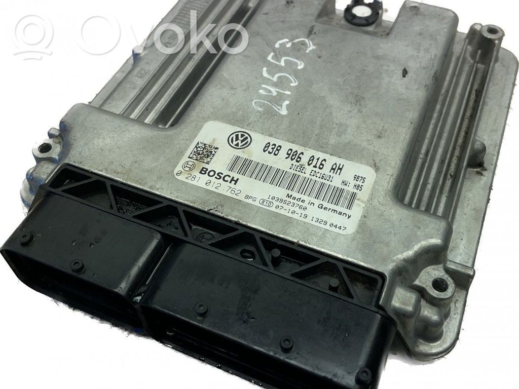 Volkswagen Transporter - Caravelle T5 Sterownik / Moduł ECU 