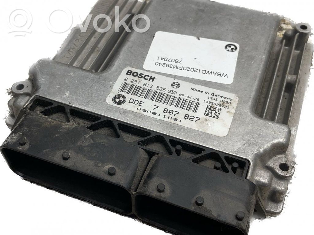 Unidad de control/módulo del motor   7807827,0281013536,0281013536,7807827