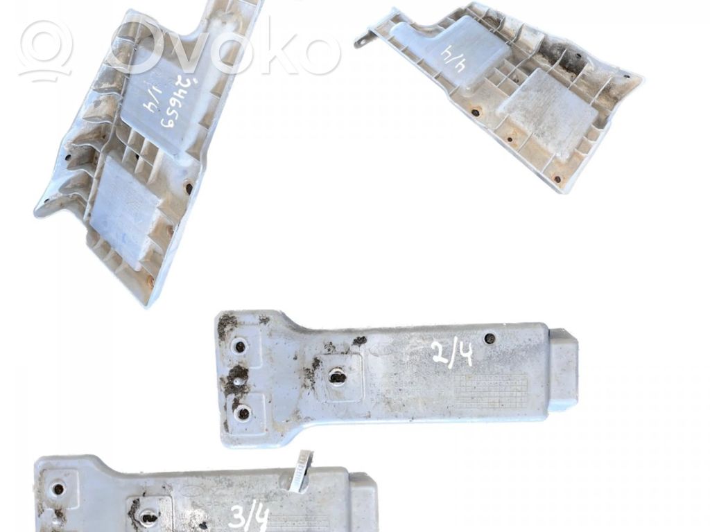 Rear bumper mounting bracket   975503E500,975503E500,866933E500,866933E500