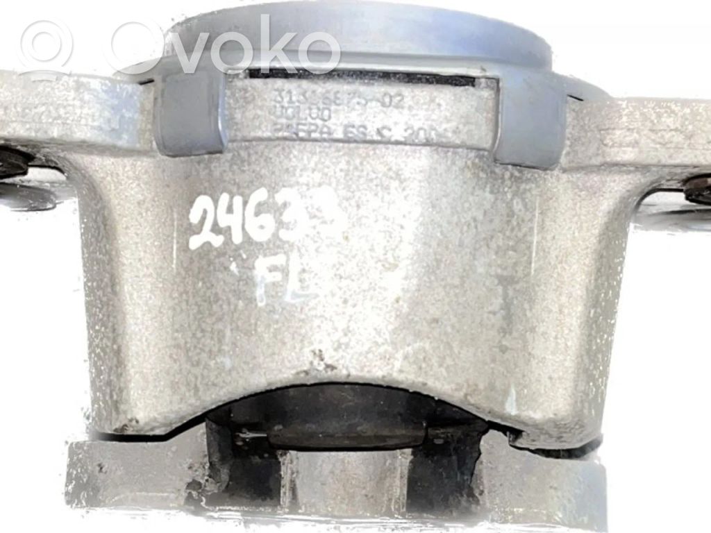 Volvo S60 Engine mount bracket 