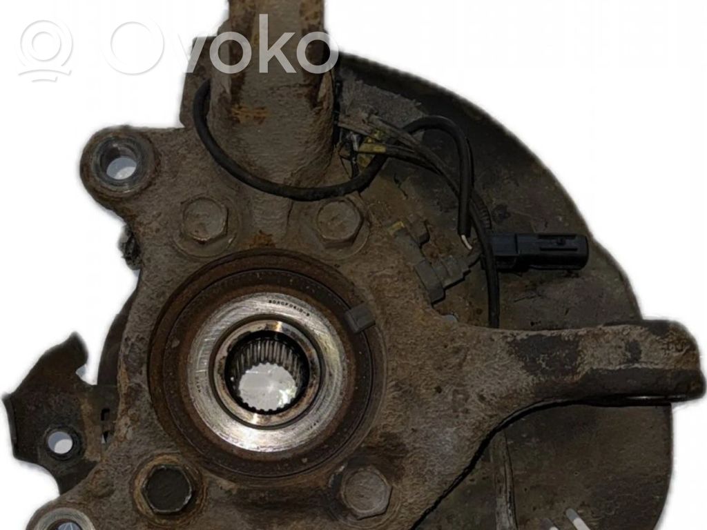 Toyota Corolla E140 E150 Priekinis kelmas 
