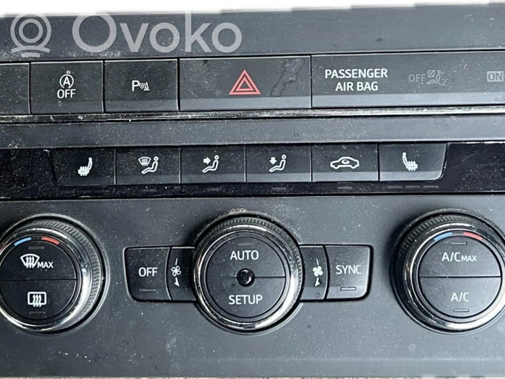 Seat Leon (5F) Climate control unit 