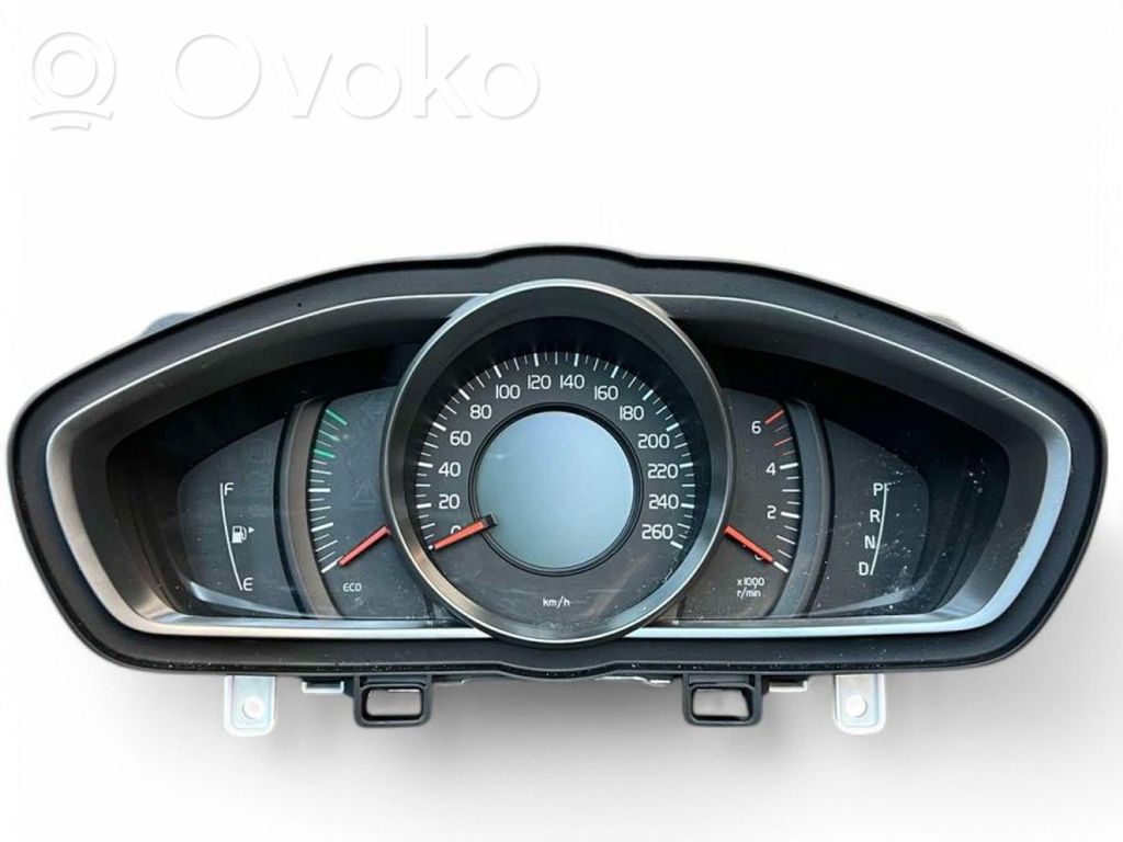Volvo V40 Cross country Speedometer (instrument cluster) 