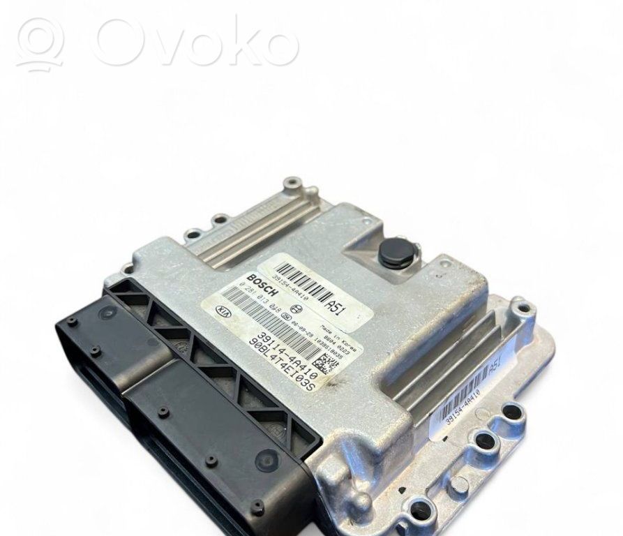 KIA Sorento Engine control unit/module 