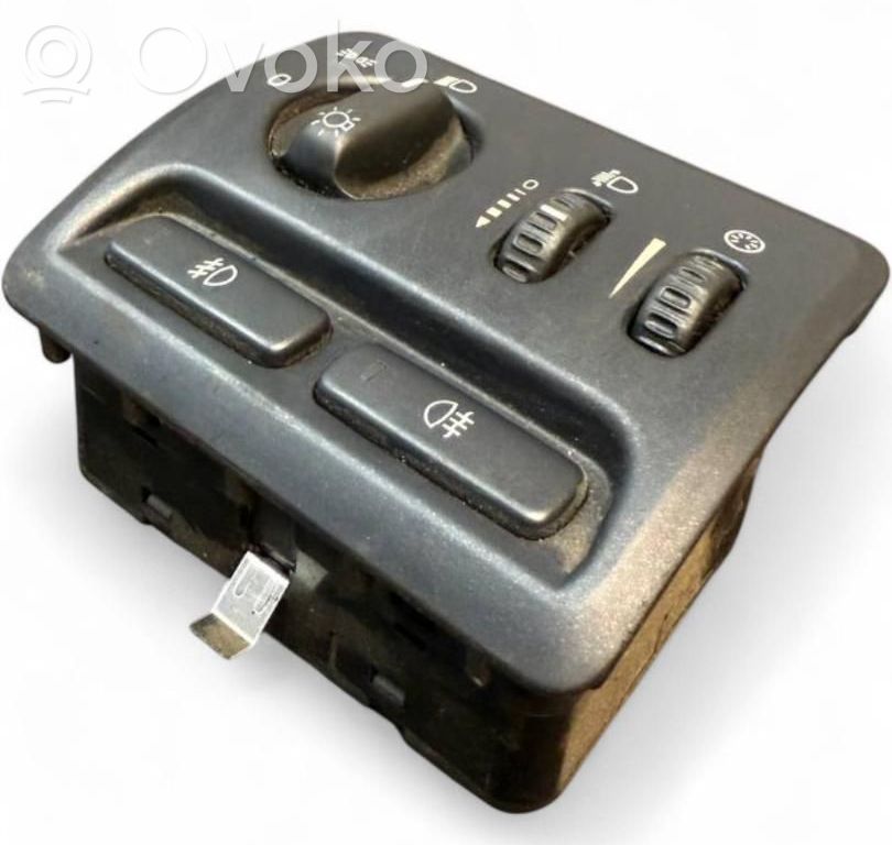Light switch   30739314,30739314