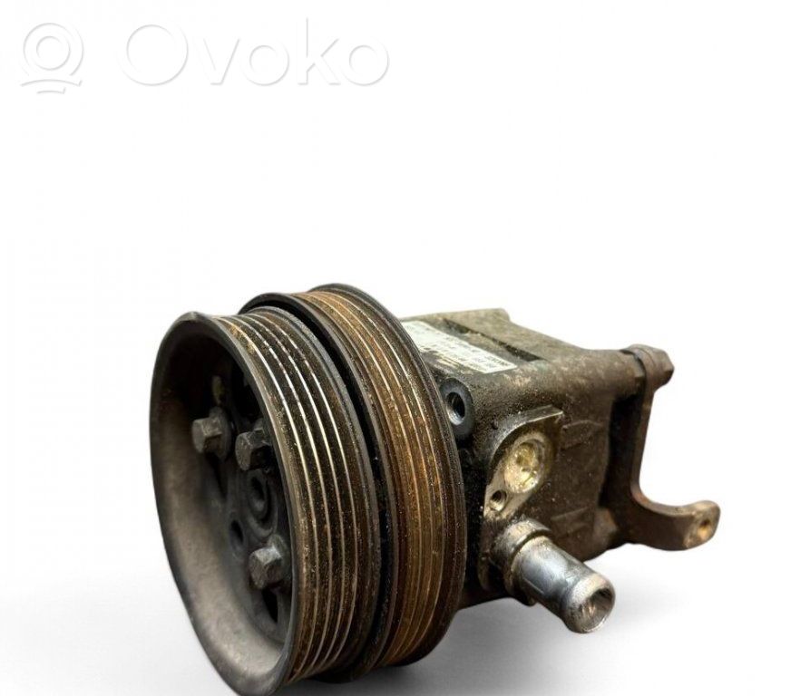 Volvo V70 Power steering pump 