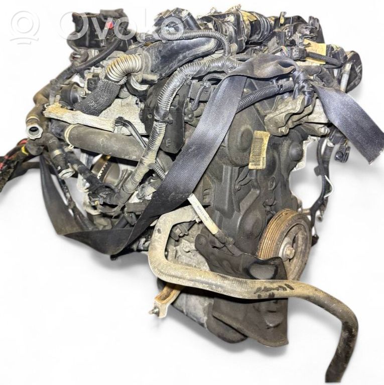 Volvo V40 Cross country Engine 