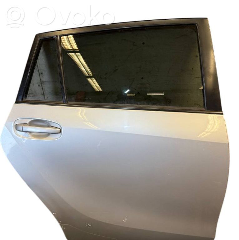 Toyota Verso Puerta trasera 