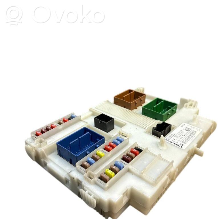 Volvo V70 Central body control module 