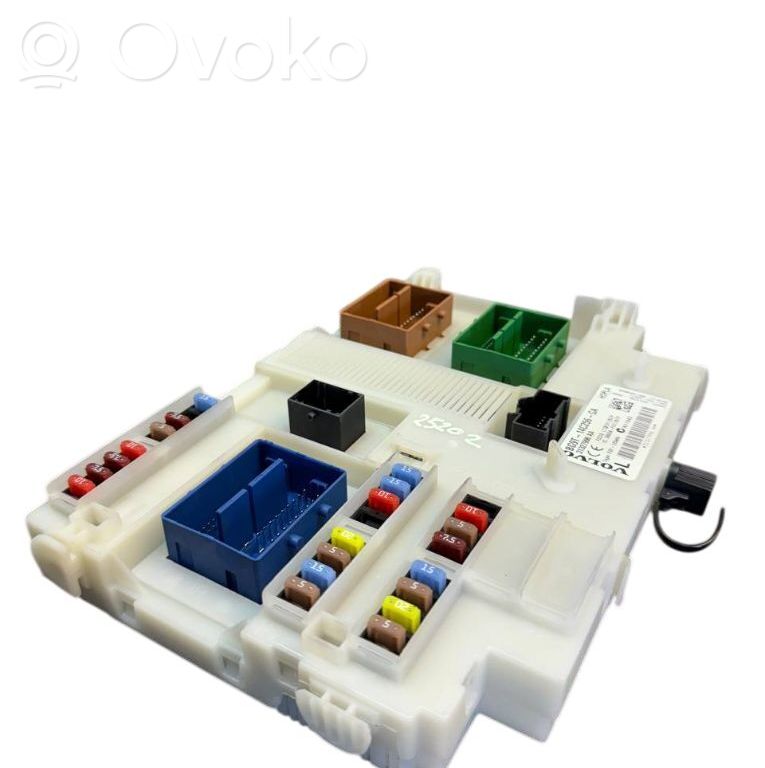 Volvo V60 Central body control module 