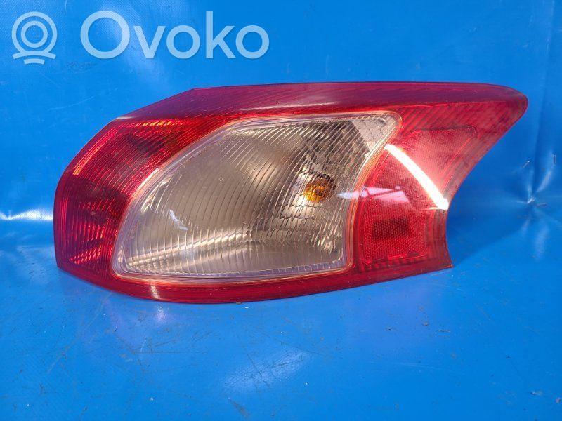Mitsubishi Lancer VIII Luce interna bagagliaio/portabagagli 
