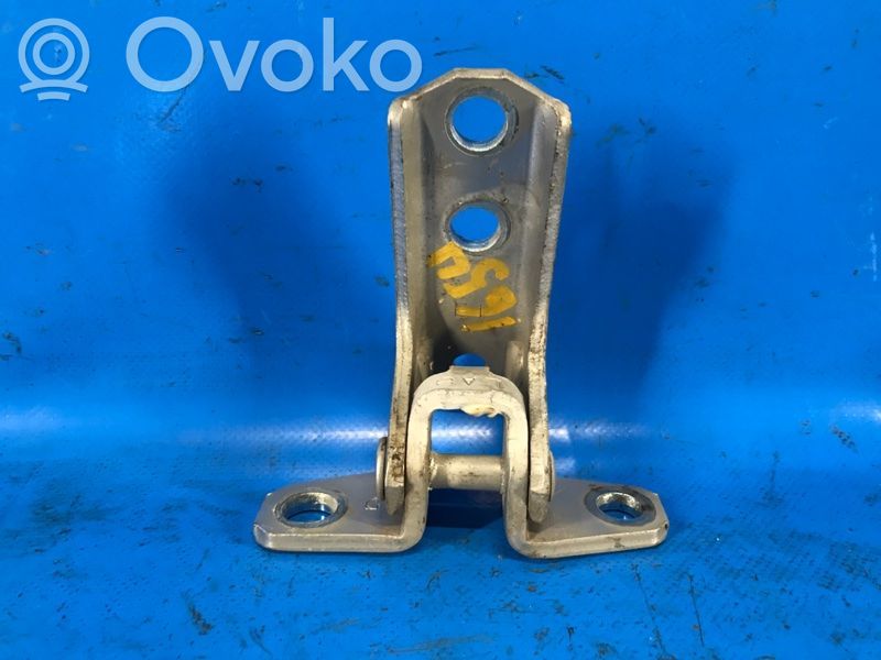 Mitsubishi Outlander Front door hinge set 