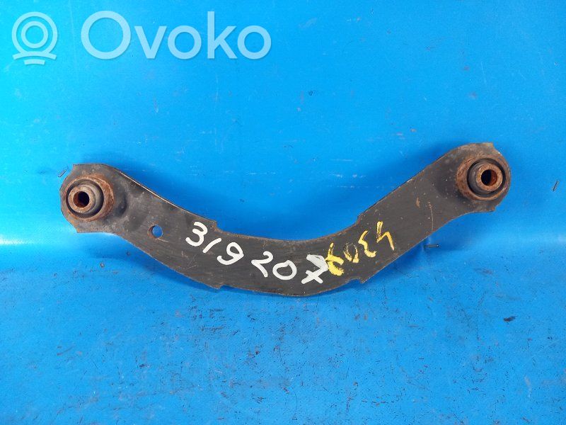 Mitsubishi Outlander Querlenker Achsschenkel hinten 