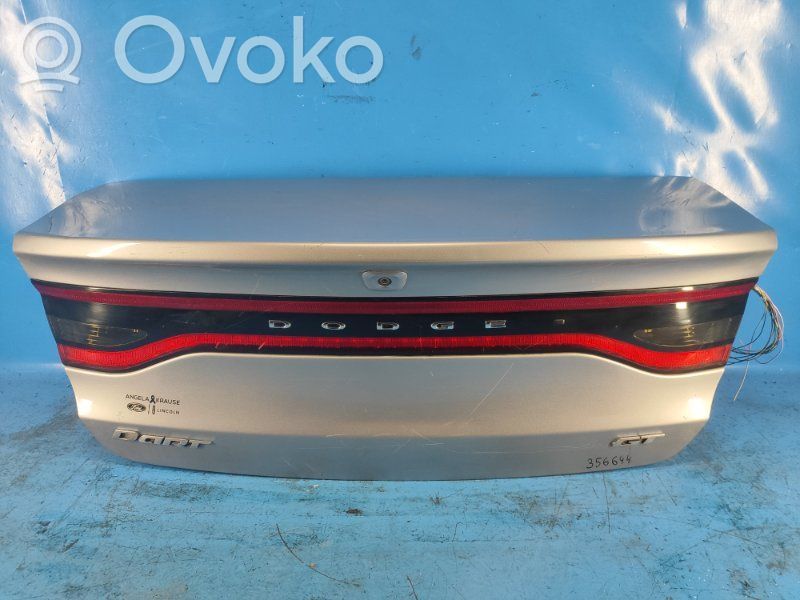 Dodge Dart Puerta del maletero/compartimento de carga 