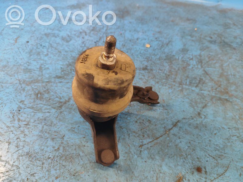 Toyota Camry Engine mount bracket 