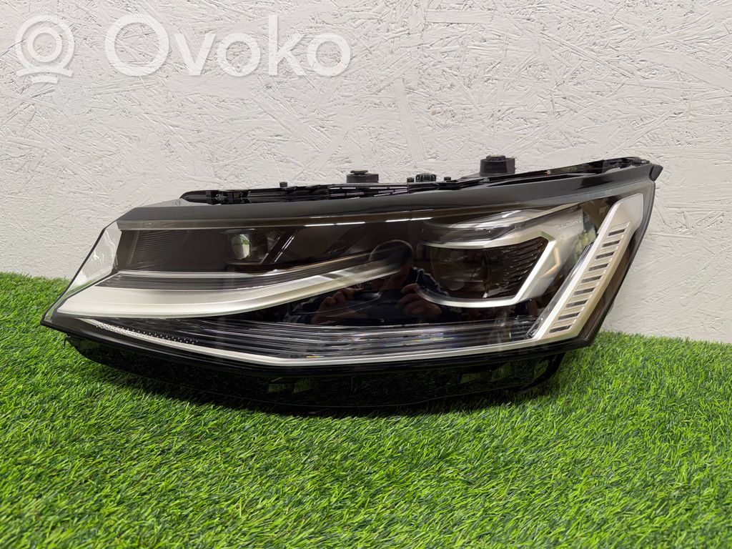 Volkswagen Multivan T7 Scheinwerfer 