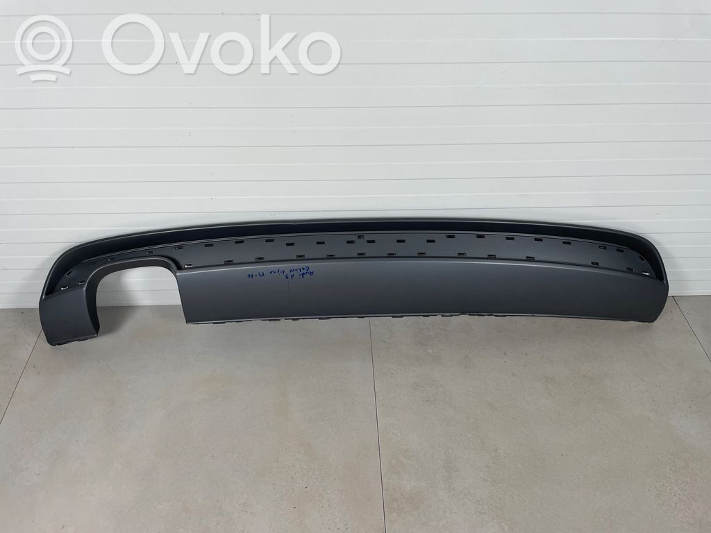 Audi A3 S3 8V Moldura inferior del parachoques trasero 