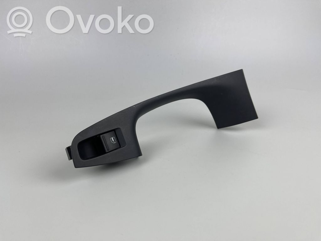 Volkswagen Jetta VI Electric window control switch 
