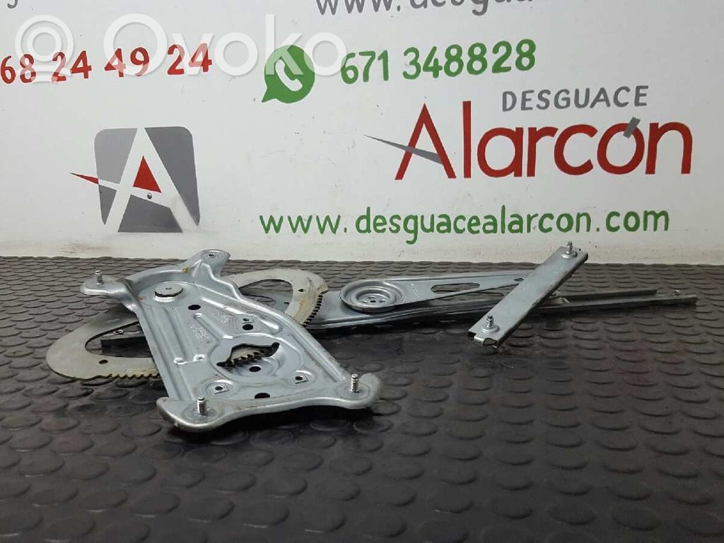 Renault Megane III Alzacristalli elettrico della portiera anteriore 