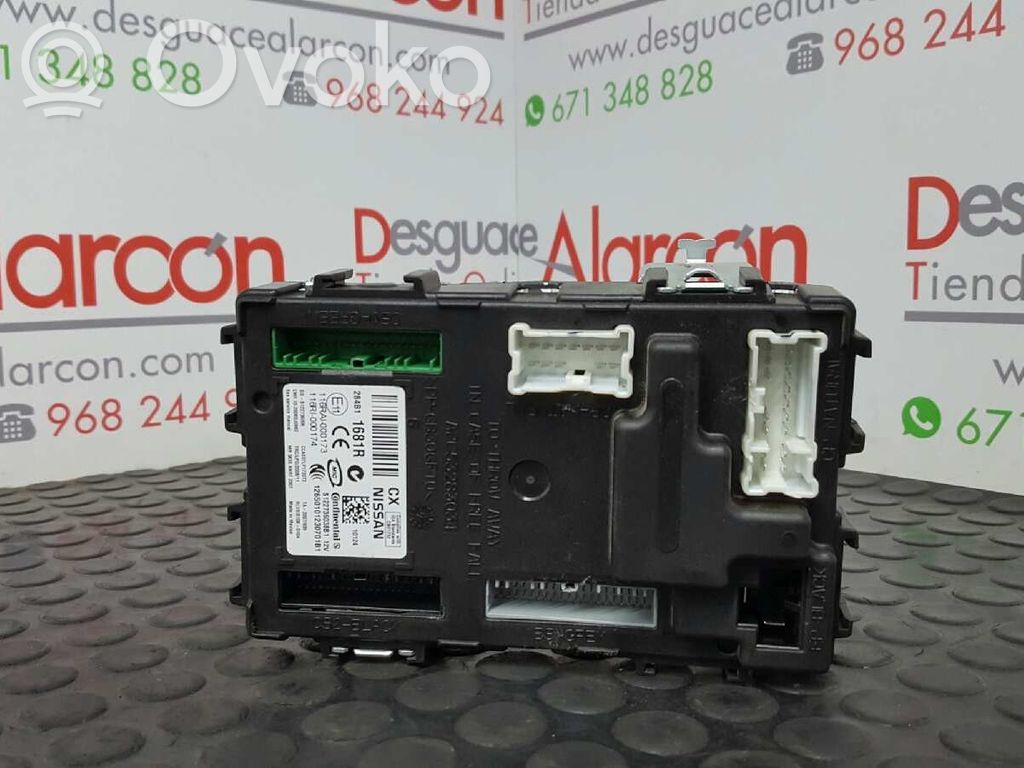 Unidad de control/módulo del motor   284B11681R