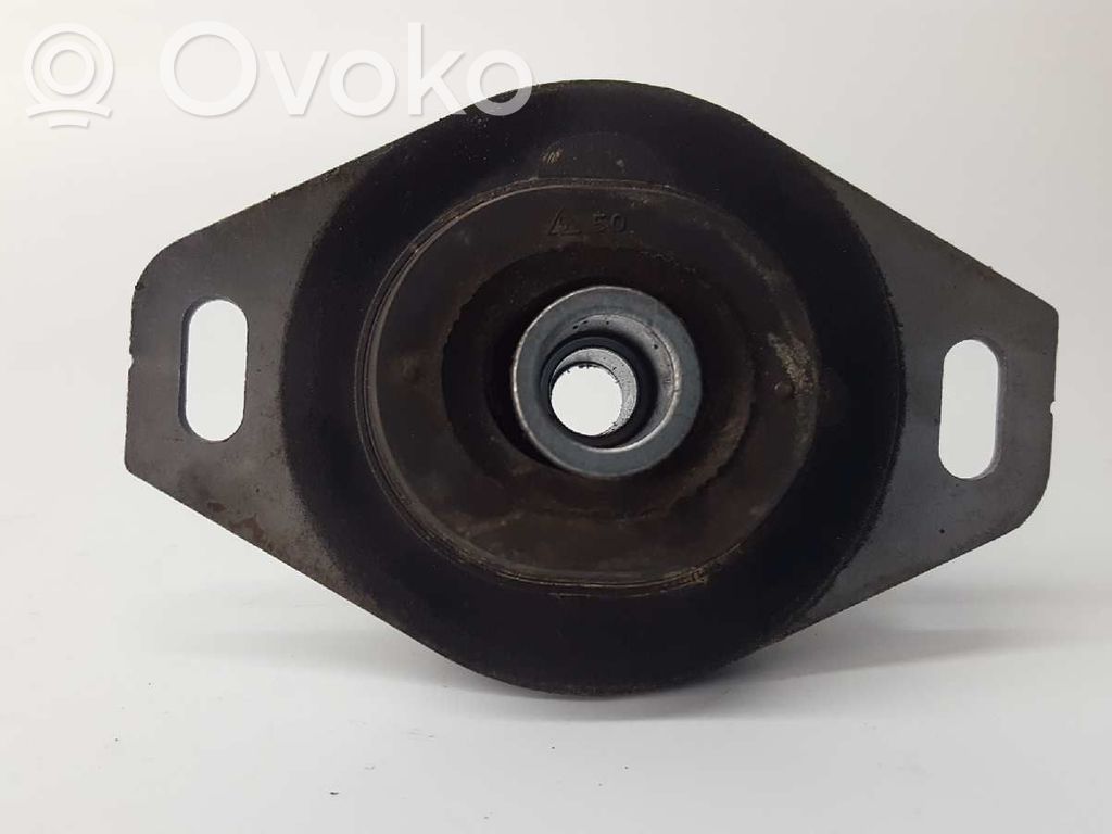 Soporte de montaje del motor   184468