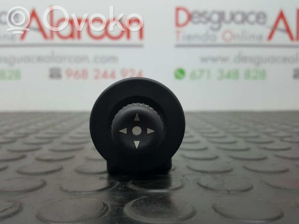 Peugeot Partner Wing mirror switch 