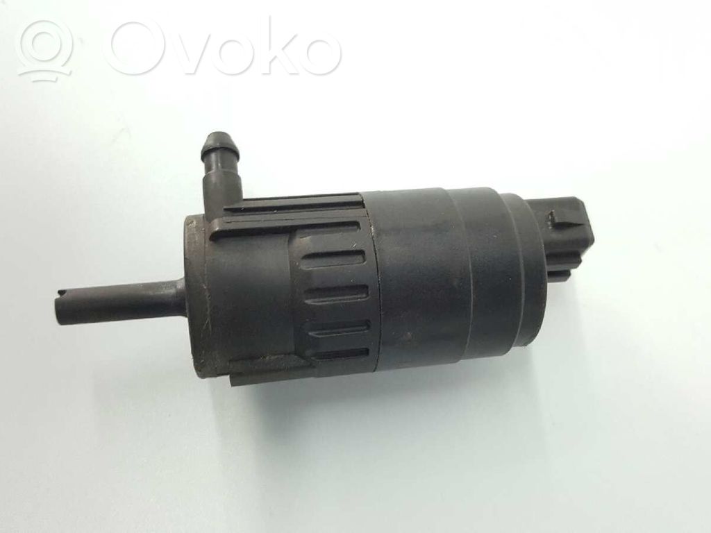 Peugeot Boxer Windscreen/windshield washer pump 