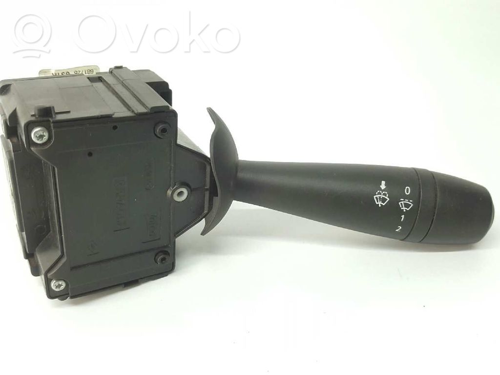 Dacia Dokker Wiper control stalk 