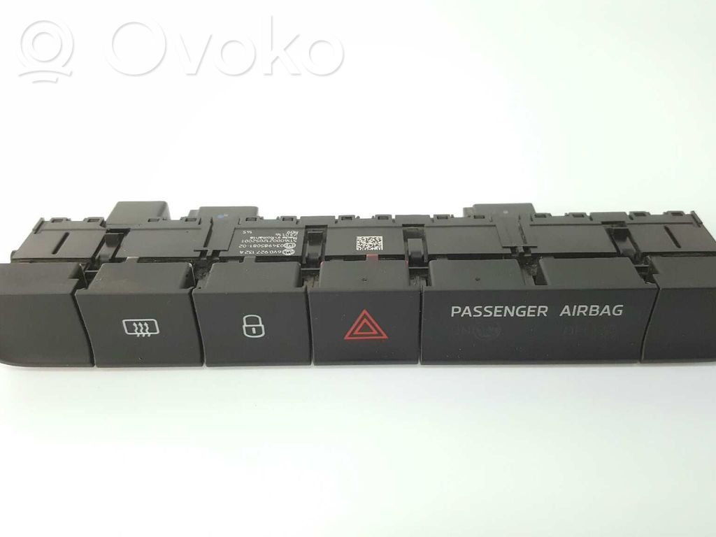 Comutator lumini pericol   6V0927132A,03498508102