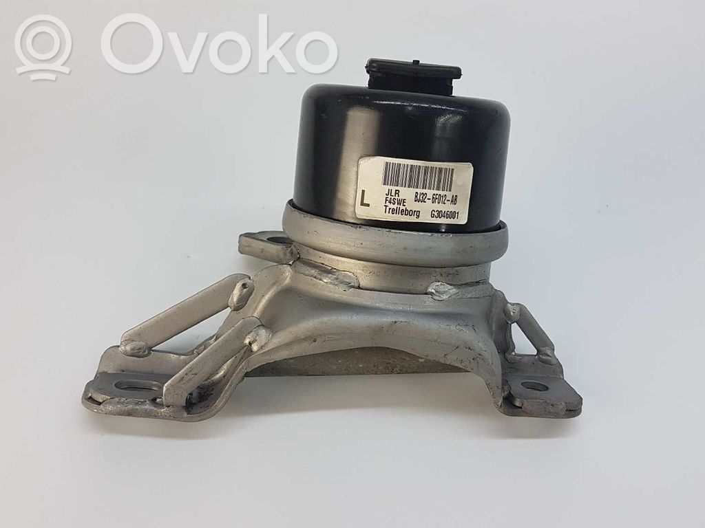 Land Rover Evoque I Engine mount bracket 